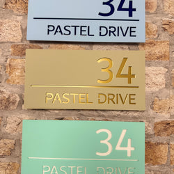 Pastel Floating House Sign – 30 x 15cm